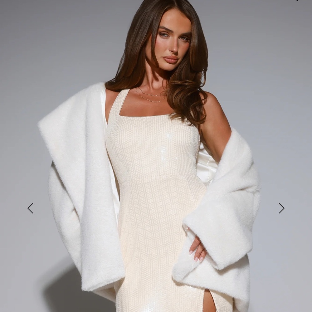 NWT * Hello Molly White Teddy Jacket - Size Small - Picture 2 of 9